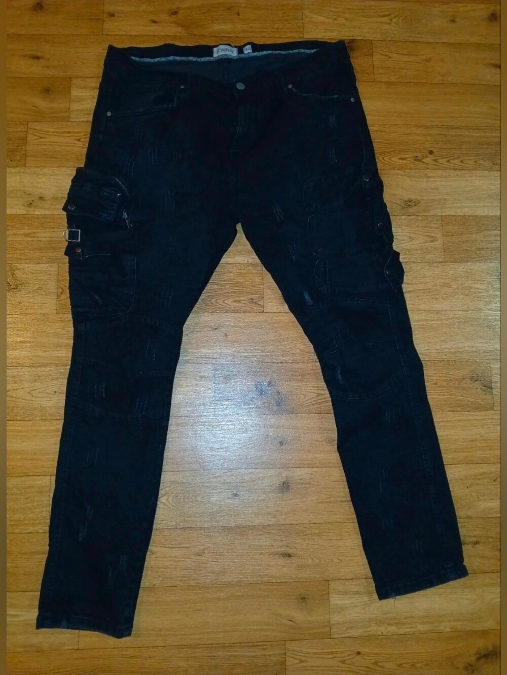 FWRD BLACK Cargo Jeans.
